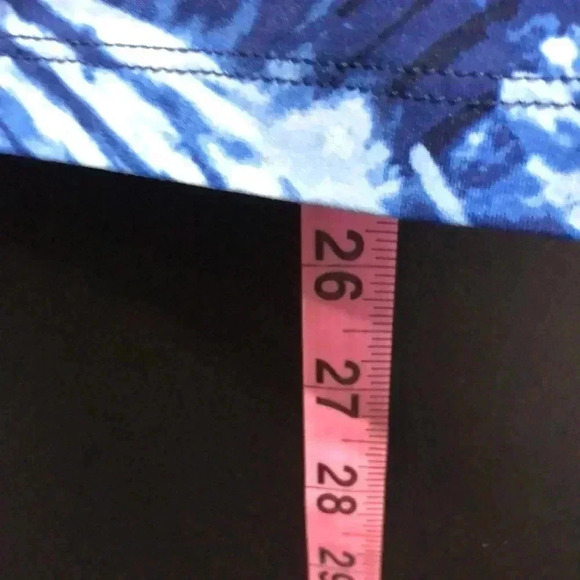 Lands’ End Rash Guard,long sleeve,round neck, blue tie dye burst swim/beach top - Picture 7 of 8